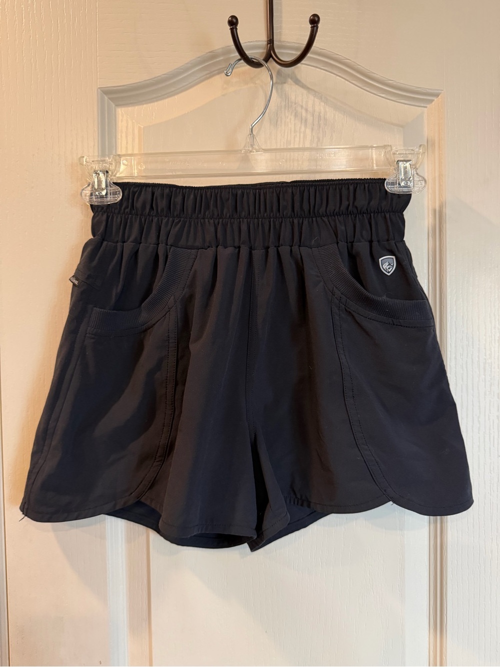 Women’s High Waisted Kuhl Athletic Shorts Black Pockets Size Extra Small